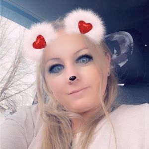 Meet your Posher, Nadine